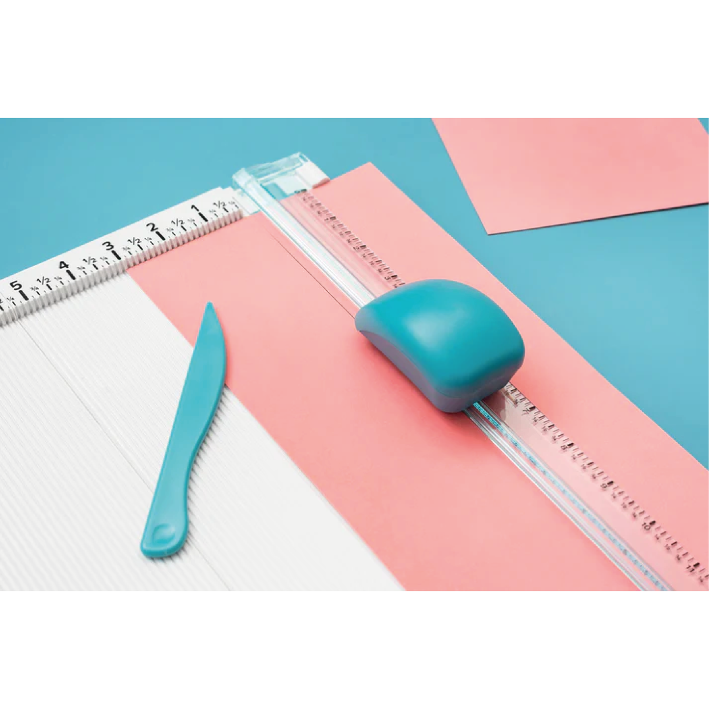 WE R COMFORT CRAFT TRIM & SCORE BOARD 12 - TABLERO PARA RECORTAR Y MARCAR