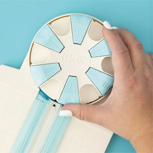 WE R MEMORY KEEPERS DIAL TRIMMER - CORTADORA DE DISCO