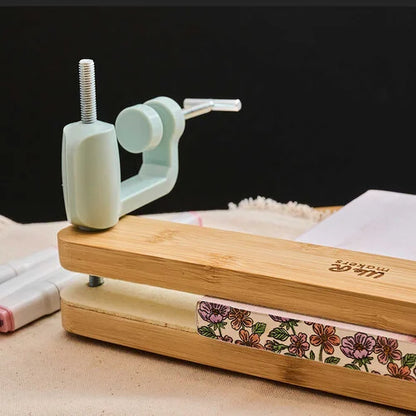 CINCH BOOK PRESS WE R MAKERS - PRENSA DE LIBROS